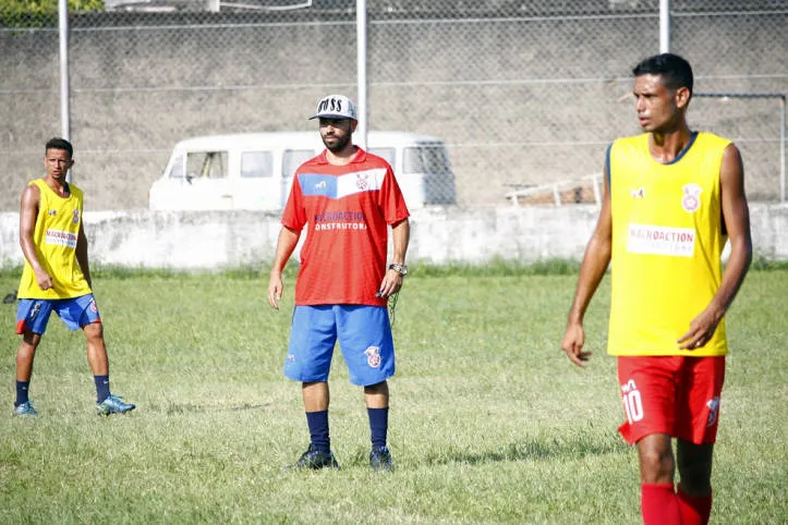 Thiago tem a missão de levar o “Gonça” à elite do futebol carioca