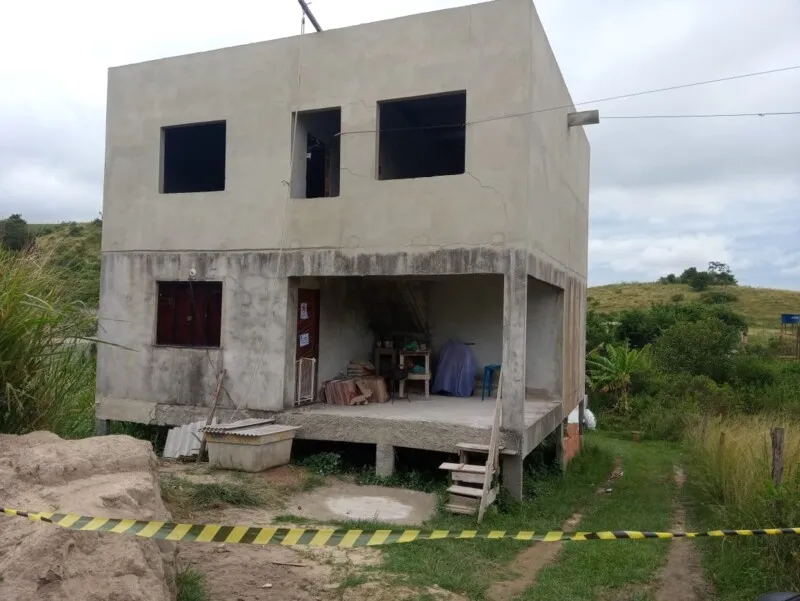 Imagem ilustrativa da imagem Defesa Civil interdita casa com risco de desabamento em São Pedro da Aldeia
