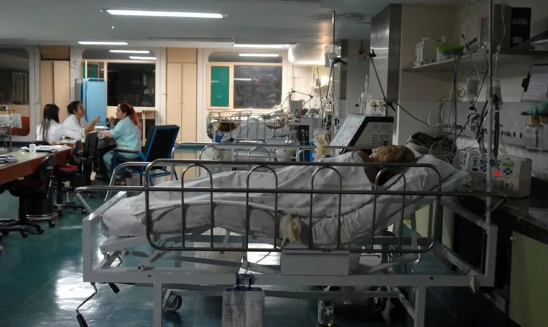 A SRAG é uma complicação respiratória associada muitas vezes ao agravamento de alguma infecção viral
