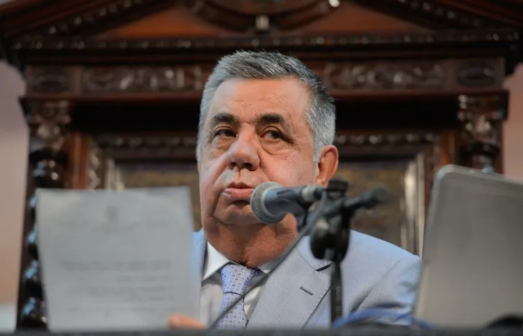 Atualmente, ele era filiado ao partido Movimento Democrático Brasileiro (MDB)