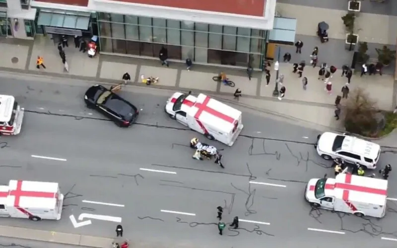 Ataque com faca deixou uma mulher morta e outras seis pessoas feridas em Vancouver, no Canadá