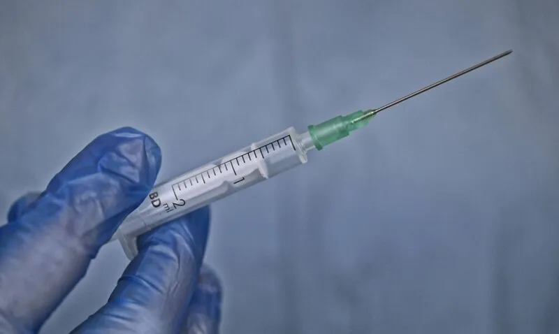 O magistrado aceitou recurso protocolado pela União e pela Agência Nacional de Vigilância Sanitária (Anvisa)