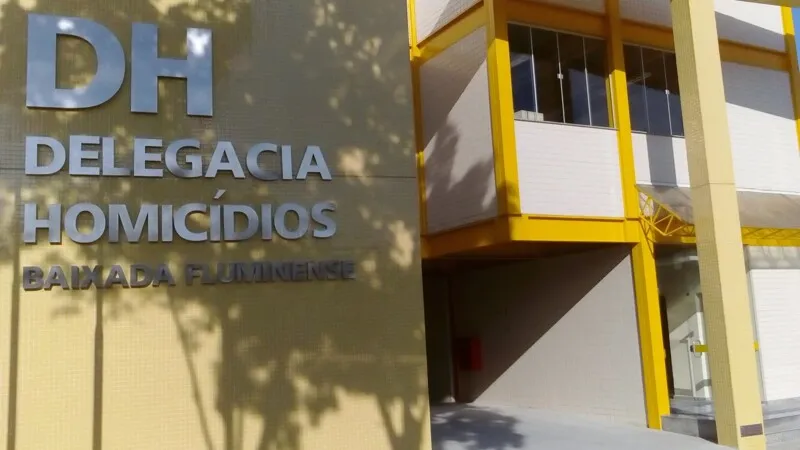 A prisão do acusado foi feita por agentes da Delegacia de Homicídios da Baixada Fluminense (DHBF) 