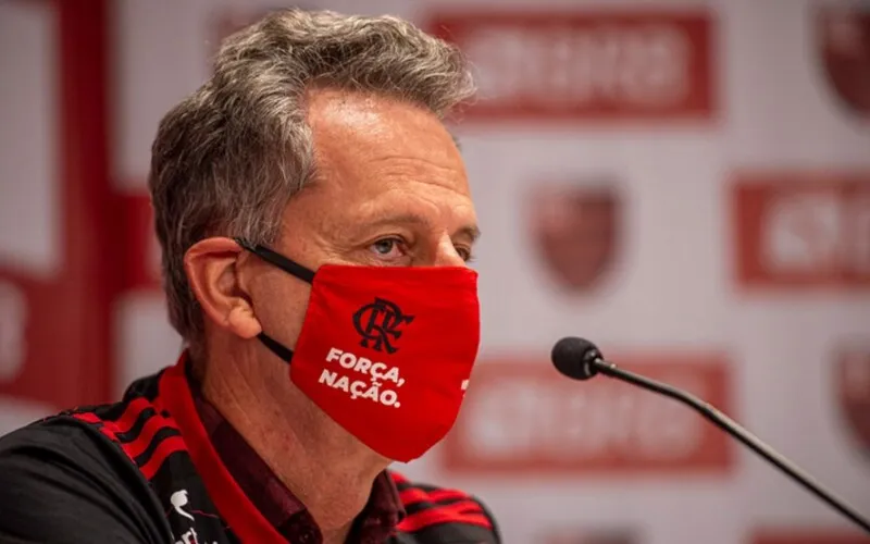 Reunião discutiu futuro do técnico 