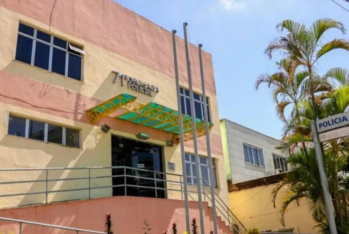 O caso foi registrado na 71ª DP (Itaboraí)