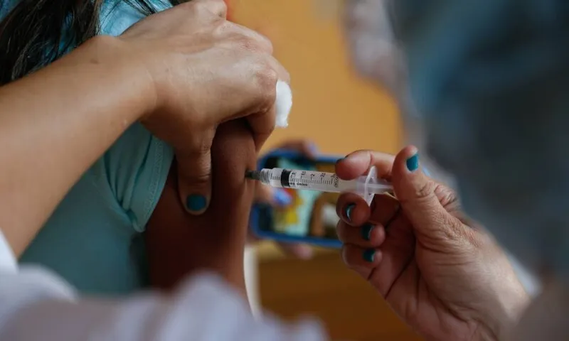 O aplicativo evita aglomerações e agiliza o andamento da imunização