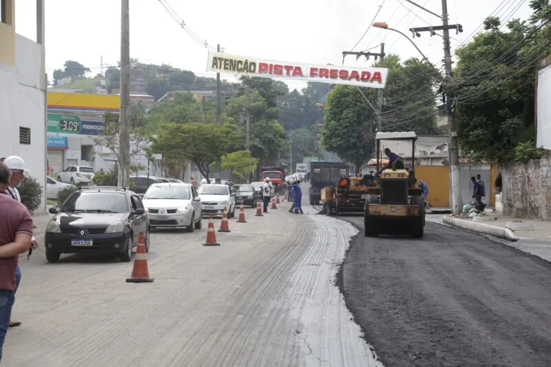 Imagem ilustrativa da imagem Obras: Nova fase de recapeamento asfáltico na antiga Avenida Maricá, em São Gonçalo