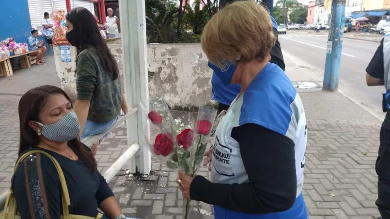 Imagem ilustrativa da imagem Mês das mães: Operação São Gonçalo Presente homenageia mães gonçalenses
