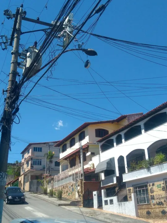 A situação está ocorrendo há três semanas