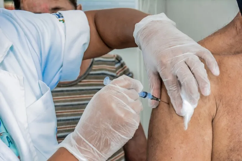 Imagem ilustrativa da imagem Primeira dose: Itaboraí tem mais de 9,4 mil vacinados contra Covid-19