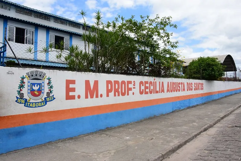 Para se inscrever, o estudante, ou responsável quando for menor de idade, deve se dirigir até uma das 17 unidades escolares municipais