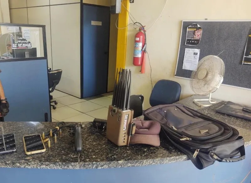  acusado entregou a arma, libertou a vítima e se rendeu