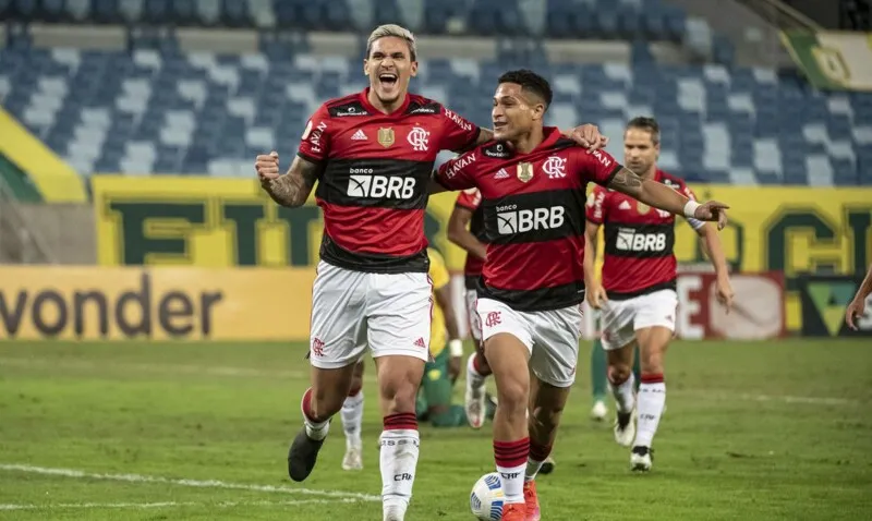 Pedro abre placar em vitória de 2 a 0 sobre o Cuiabá