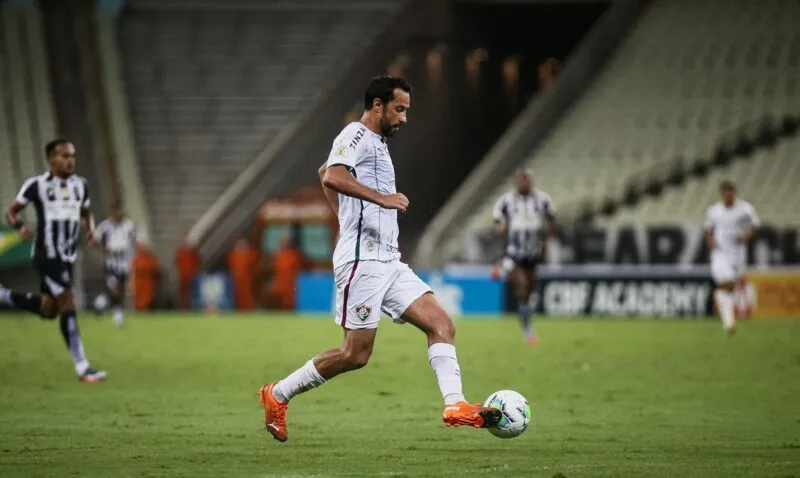 Meia Nenê, camisa 77 do tricolor