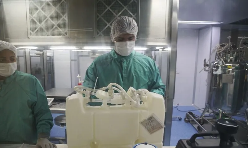 Insumo para produção de vacinas da Fiocruz