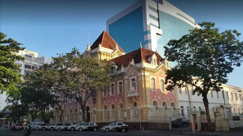O caso foi registrado na DEAM