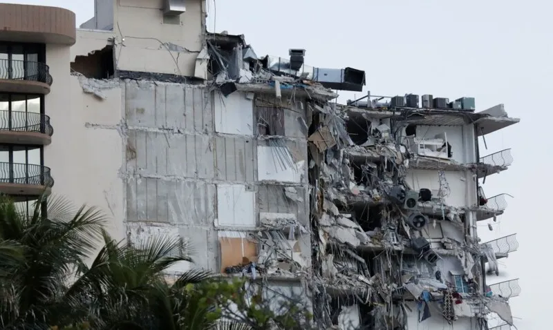 Edifício colapsado em Surfside, Miami