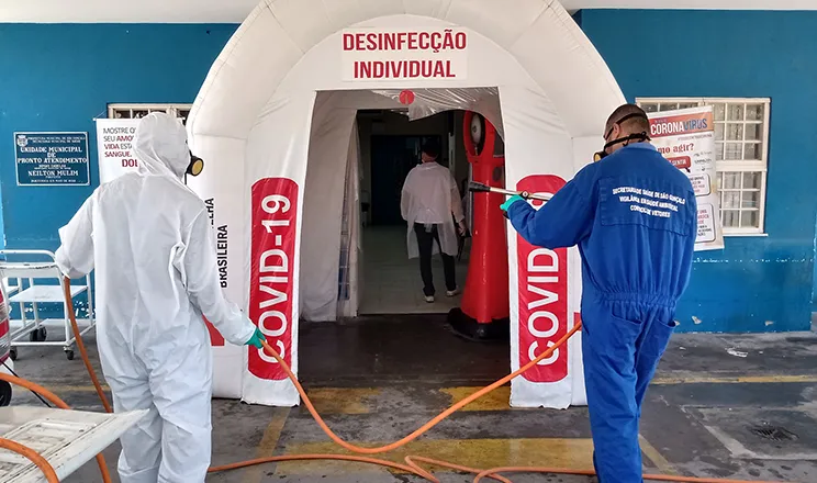 A sanitização é feita com o uso do quaternário de amônia de 5ª geração