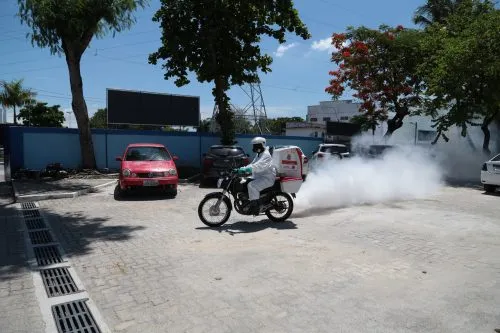 O trabalho é feito pela Vigilância em Saúde Ambiental da Secretaria Municipal de Saúde de São Gonçalo