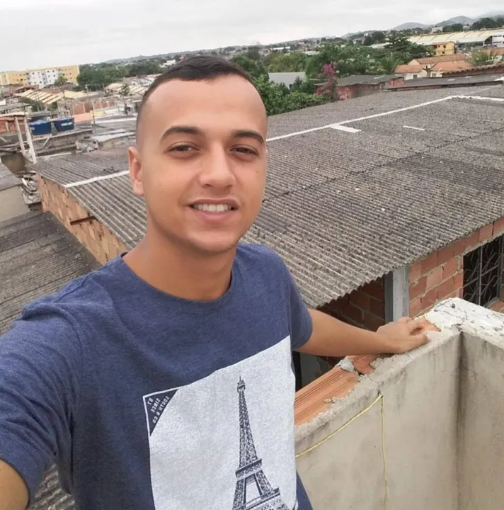O fuzileiro tem 24 anos 