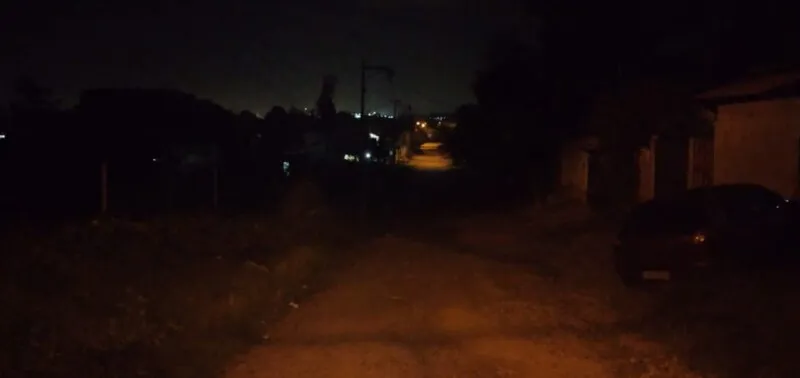 Moradores relatam medo por causa da falta de luz