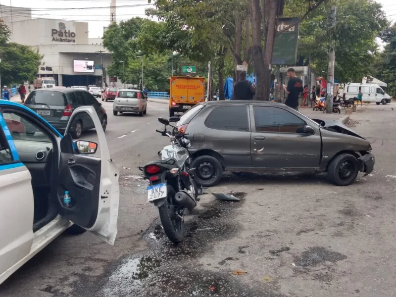 A colisão causou a morte de uma pessoa 