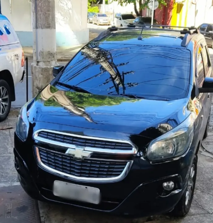 O veículo está em posse da polícia 