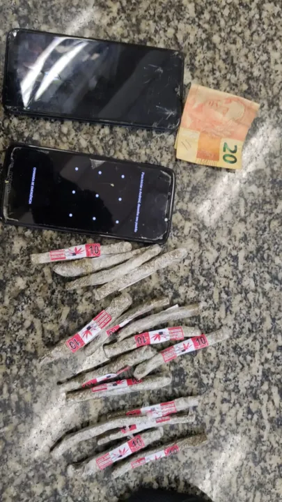 Os dois jovens em Niterói estavam com entorpecentes que seriam vendidos 