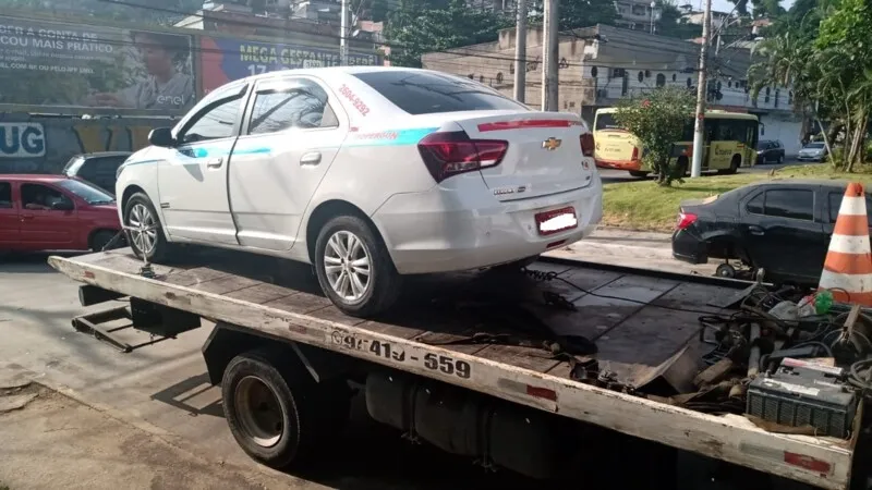 Imagem ilustrativa da imagem Dupla é detida após confronto e carro é recuperado em Santa Luzia