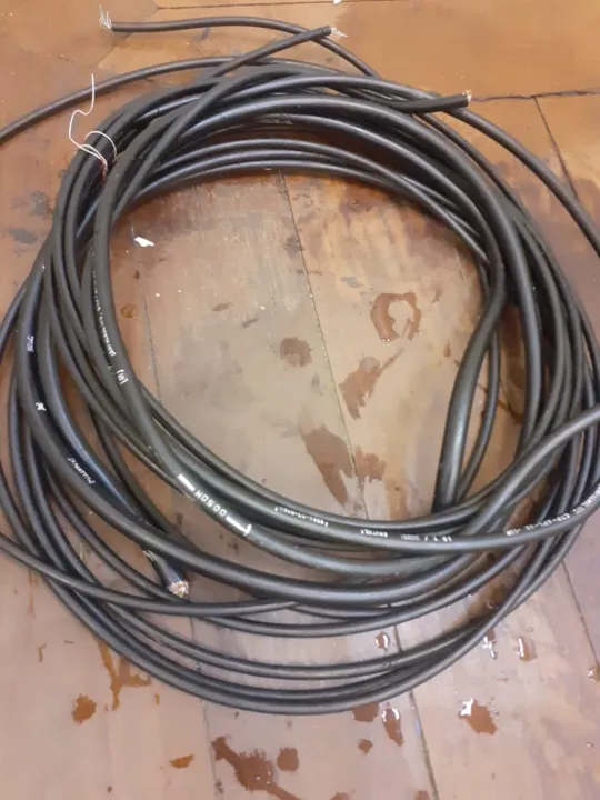 Cabo estavam escondidos em um bolsa 