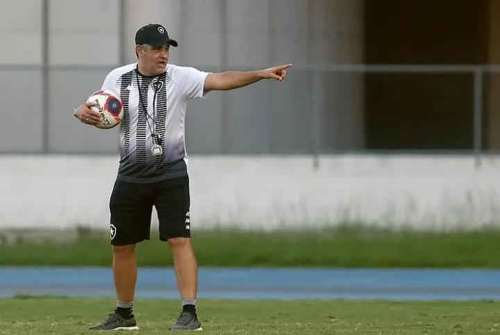 Alvinegro está três jogos sem vencer no Carioca