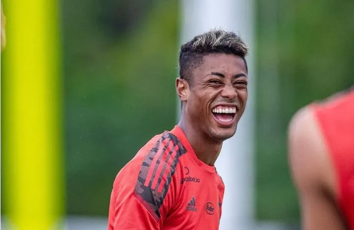 Bruno Henrique fez um dos gols na vitória contra o Bangu e será titular novamente hoje