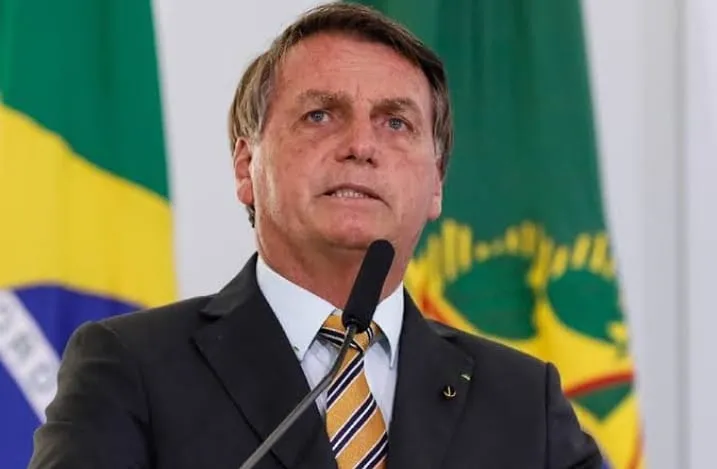 Na história, Bolsonaro foi o presidente que mais recebeu requerimentos