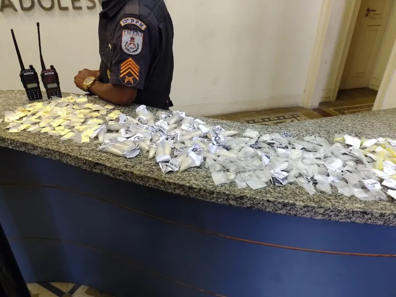 Os três criminosos foram encaminhados para a Delegacia de Proteção à Criança e ao Adolescente (DPCA)