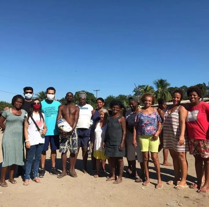 Grupos realizam ações constantes nos dois bairros