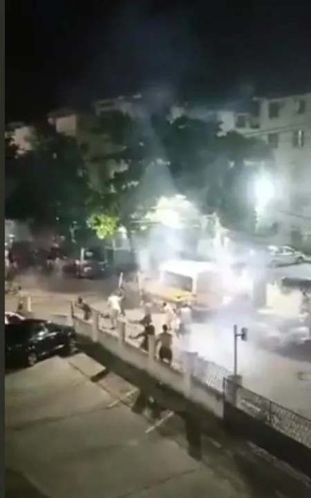 As brigas foram controladas por agentes do 18° BPM (Jacarepaguá)