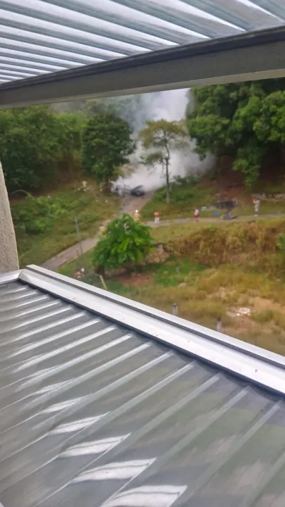 Explosão gerou muita fumaça na região