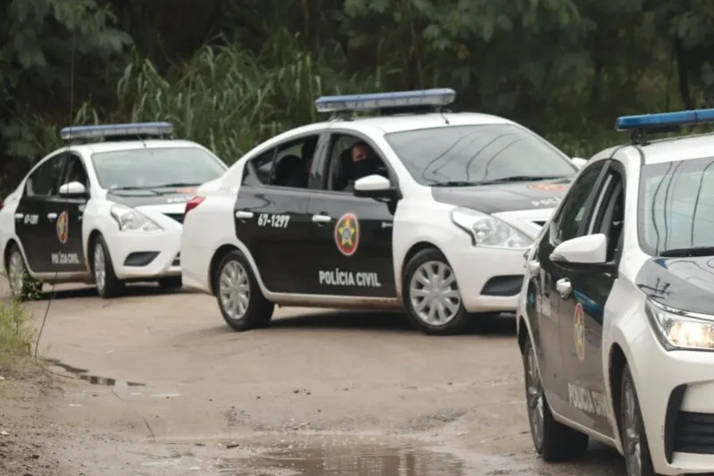 Os envolvidos responderão pelos crimes de organização criminosa e estelionato contra a administração pública