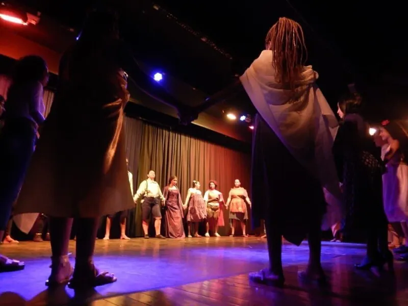 Oficina de Teatro Gabriel Engel já faz espetáculos no município 