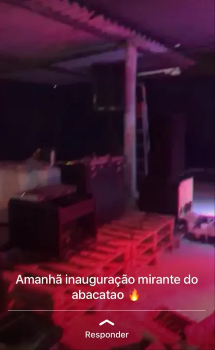 Propaganda nas redes sociais anuncia evento inauguração 