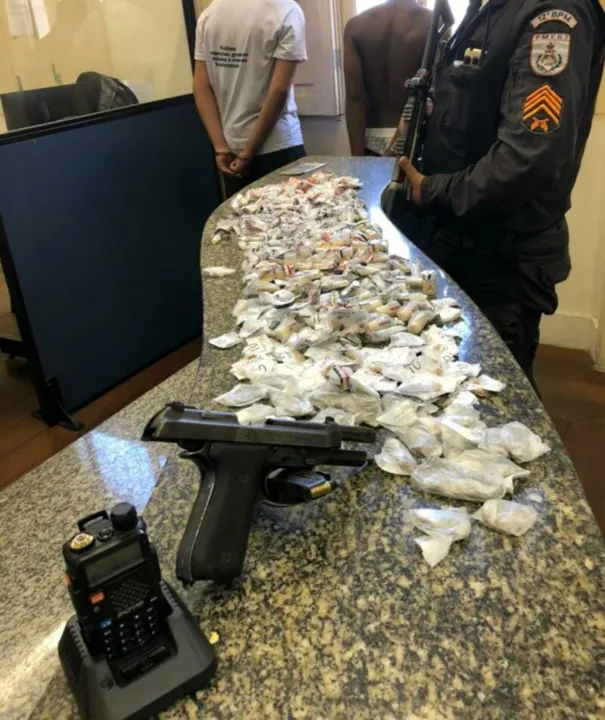A dupla foi encaminhada para a 77°DP (Icaraí)
