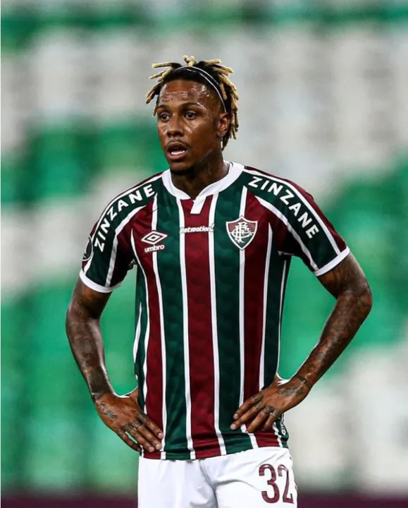 Abel Hernández deve comandar o ataque da equipe neste confronto
