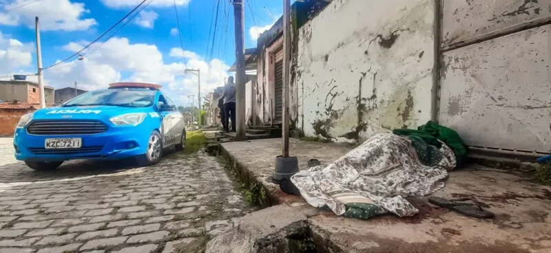O crime aconteceu no início da manhã desta sexta-feira (14)