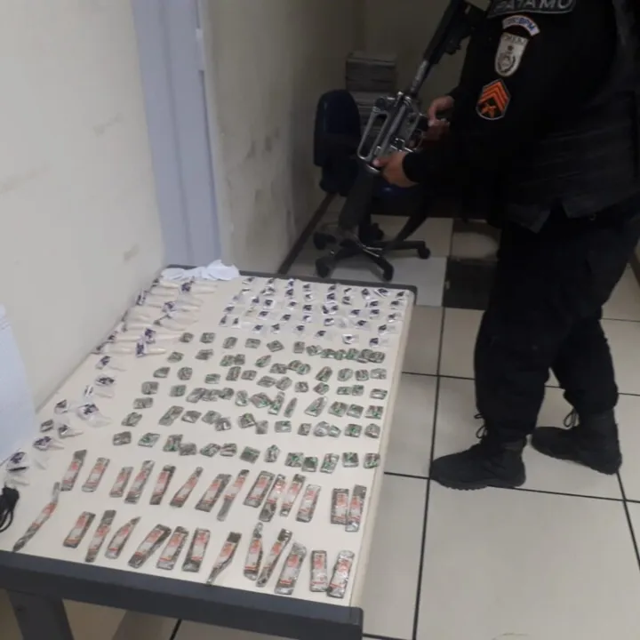 Entorpecentes foram apreendidos na ação