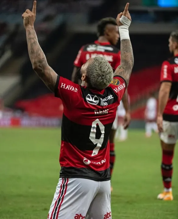 Gabigol é o artilheiro da equipe na Libertadores, com 6 gols em 5 jogos