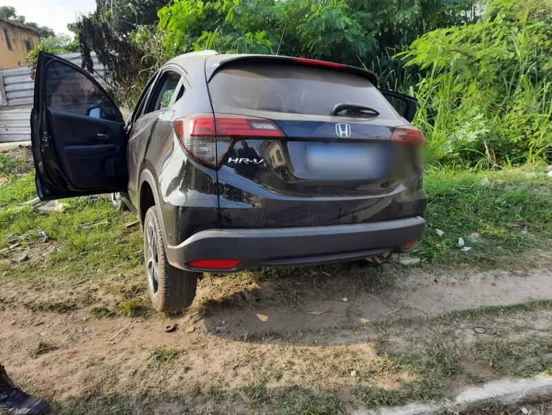 Os agentes encaminharam o caso para a 73ª DP (Neves)