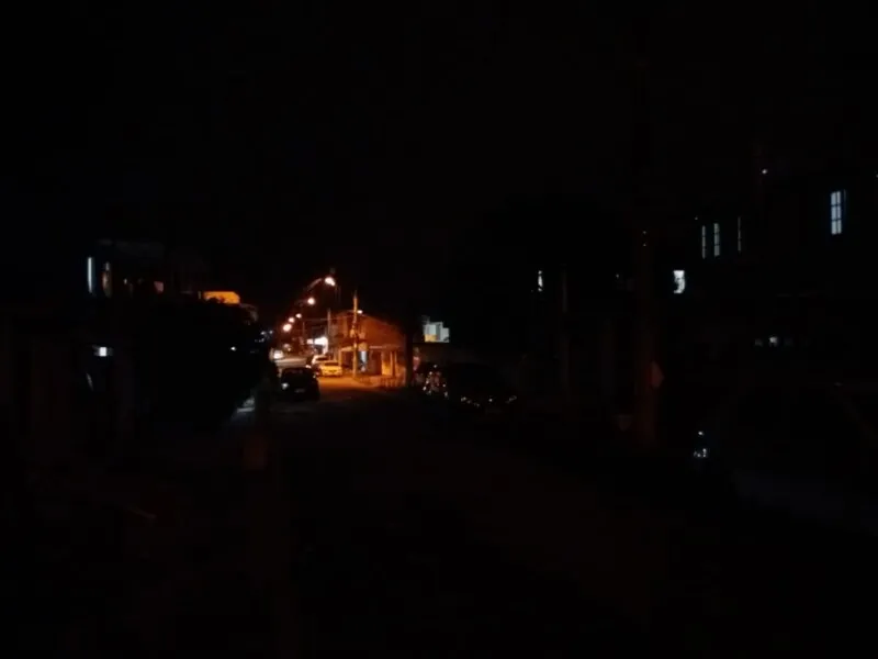 Moradores que precisam sair de madrugada para trabalhar temem assaltos