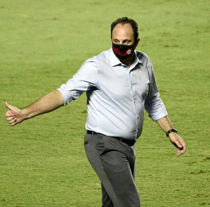 Rogério Ceni não comanda mais a equipe do Flamengo