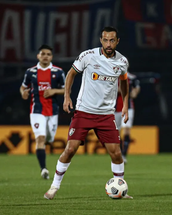 'Vovô' Nenê foi eleito o melhor da partida pela Conmebol