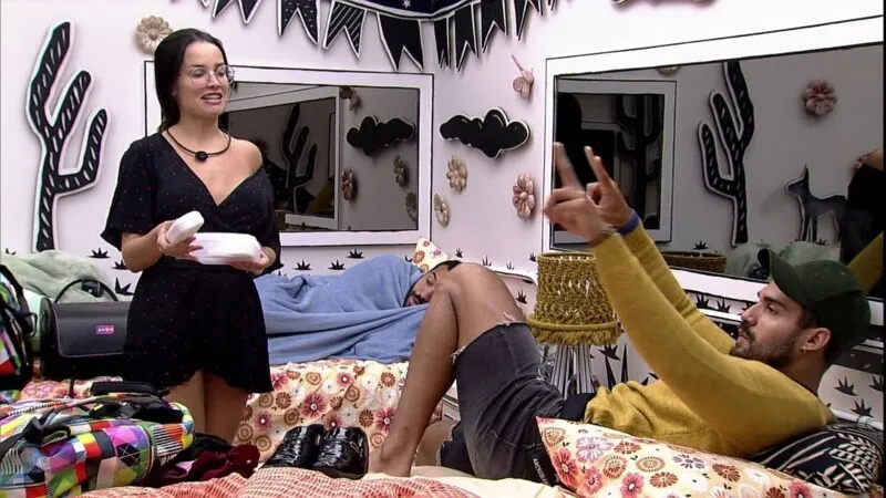 Imagem ilustrativa da imagem Bil diz preferir Juliette para ter um relacionamento fora do 'BBB 21'